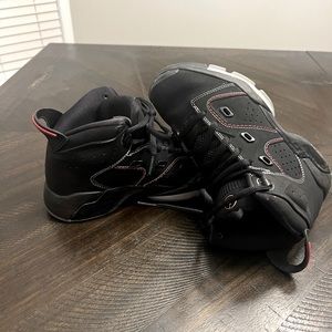 Boys Jordan-Youth (5Y)